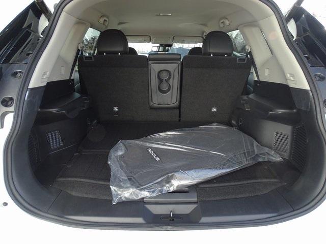 55552-3633-nissan-rogue-2020-22410