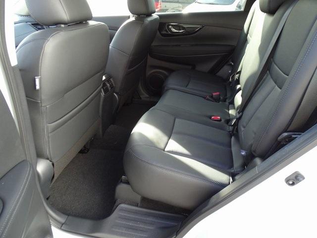 55554-3633-nissan-rogue-2020-22410