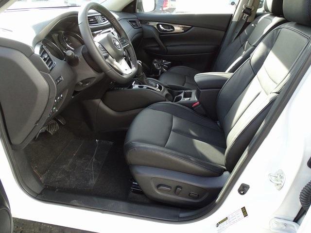 55556-3633-nissan-rogue-2020-22410