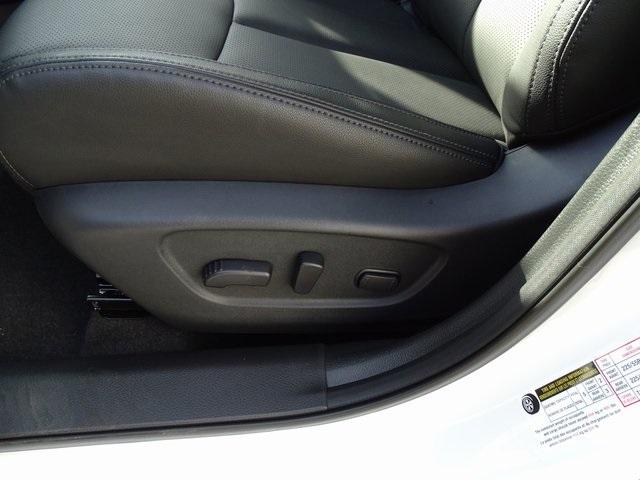 55557-3633-nissan-rogue-2020-22410