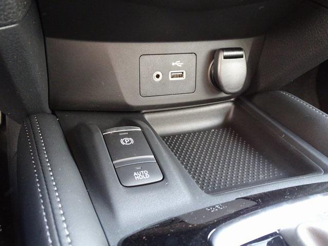 55565-3633-nissan-rogue-2020-22410