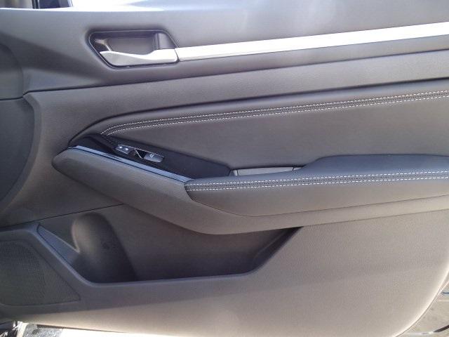 55581-3634-nissan-altima-2020-13810