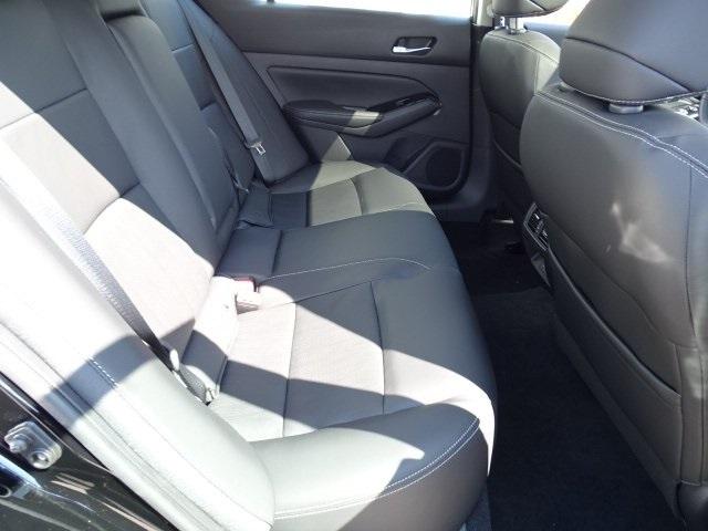 55582-3634-nissan-altima-2020-13810