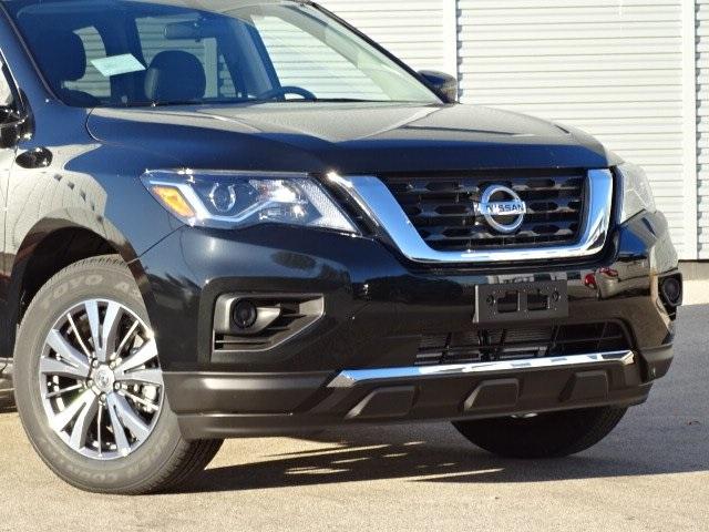 55609-3635-nissan-pathfinder-2020-25010