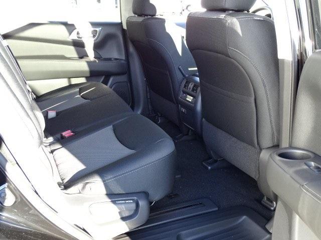 55616-3635-nissan-pathfinder-2020-25010