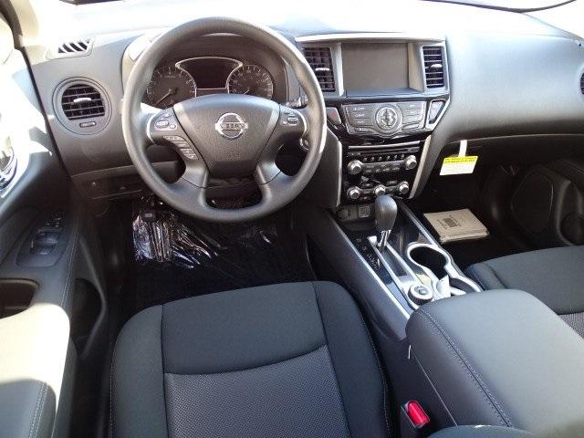 55626-3635-nissan-pathfinder-2020-25010