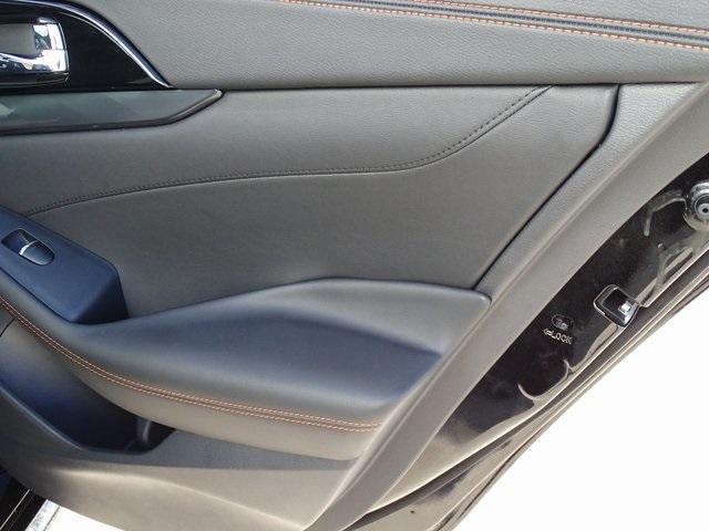 55655-3636-nissan-maxima-2020-16310