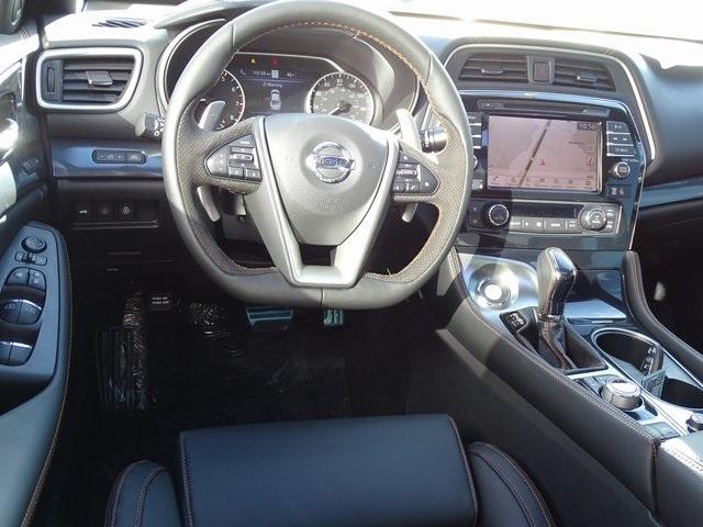 55661-3636-nissan-maxima-2020-16310