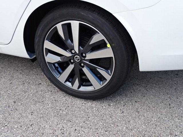 55685-3637-nissan-versa-2020-10310