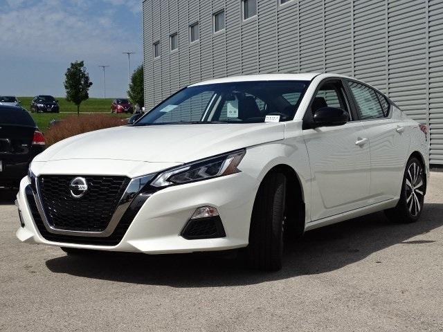 55708-3638-nissan-altima-2020-13310