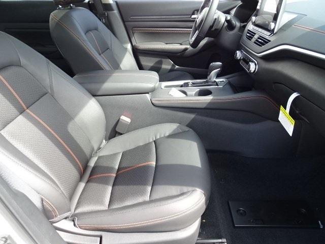 55709-3638-nissan-altima-2020-13310