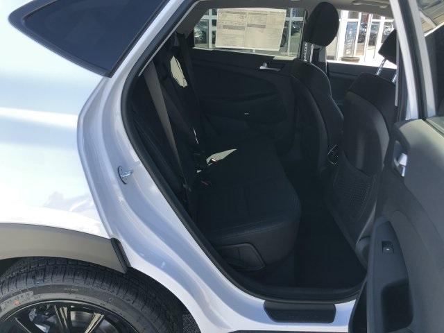 5572-hyundai-tucson-2019-