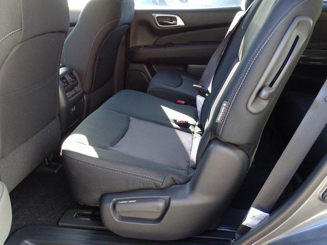 55752-3639-nissan-pathfinder-2020-25010