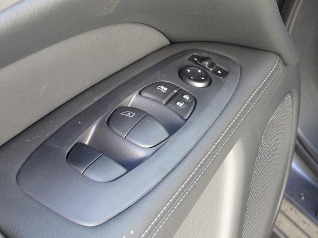 55756-3639-nissan-pathfinder-2020-25010