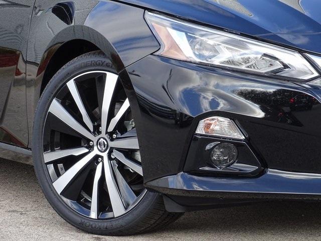 55771-3640-nissan-altima-2020-14310