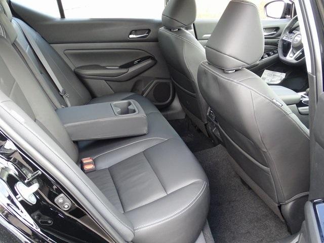 55778-3640-nissan-altima-2020-14310