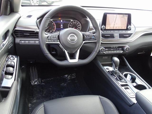 55787-3640-nissan-altima-2020-14310