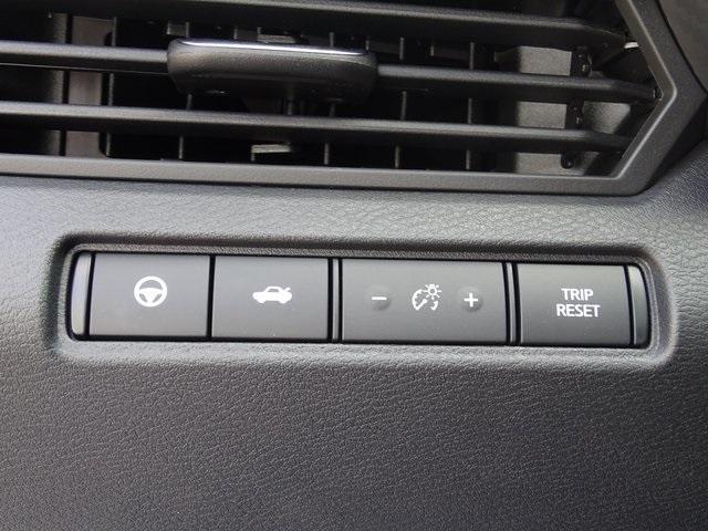 55794-3640-nissan-altima-2020-14310
