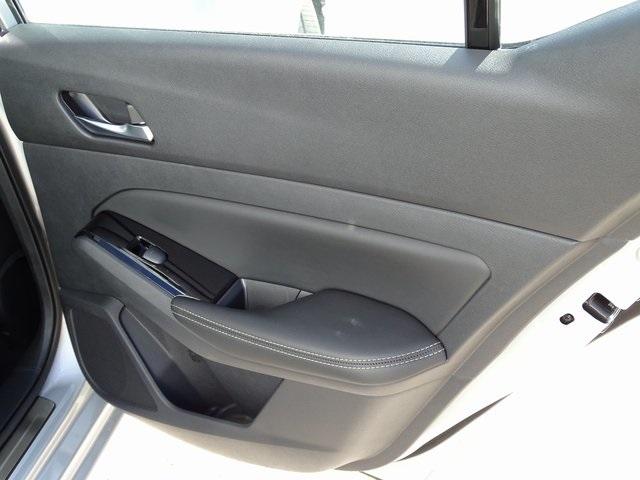 55814-3641-nissan-altima-2020-14310
