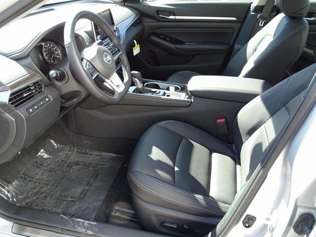55822-3641-nissan-altima-2020-14310