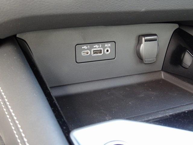 55831-3641-nissan-altima-2020-14310