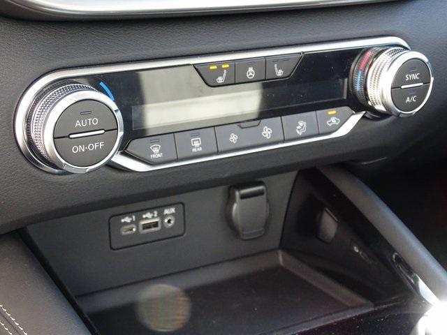 55832-3641-nissan-altima-2020-14310