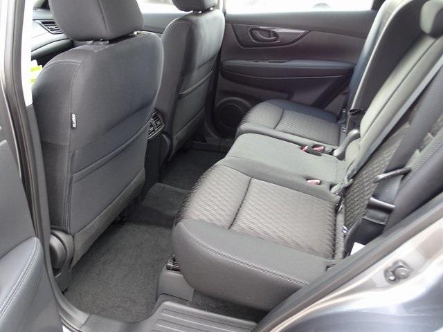 55853-3642-nissan-rogue-2020-22010