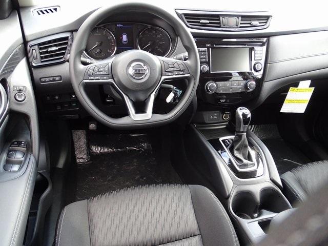 55854-3642-nissan-rogue-2020-22010