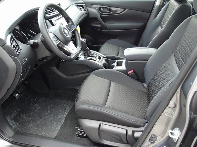 55855-3642-nissan-rogue-2020-22010