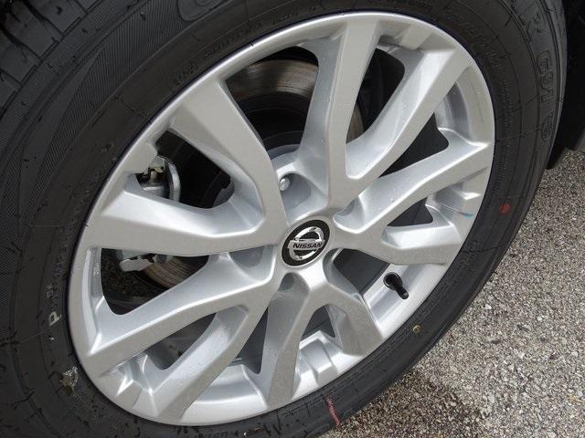 55879-3643-nissan-rogue-2020-22010