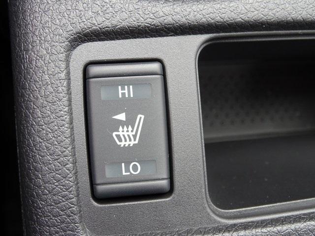 55893-3643-nissan-rogue-2020-22010