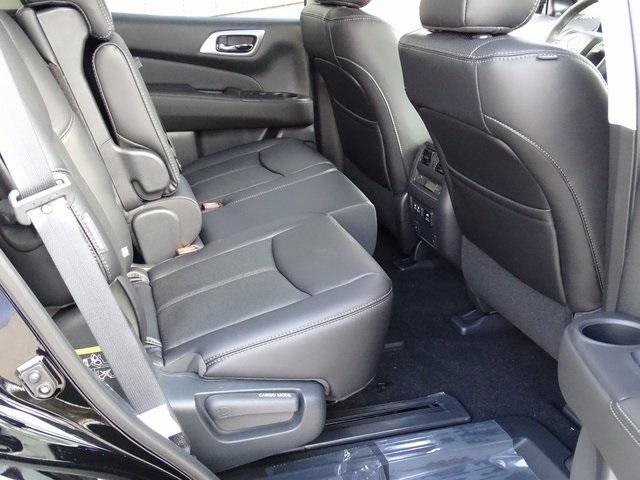 55911-3644-nissan-pathfinder-2020-25610