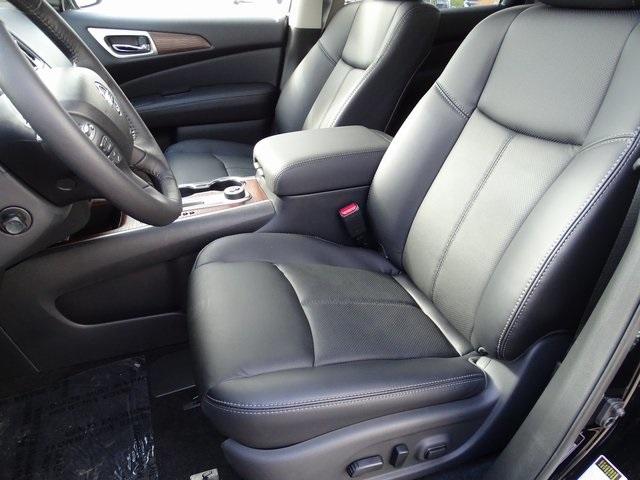 55926-3644-nissan-pathfinder-2020-25610