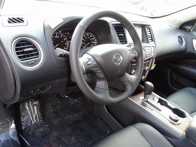 55928-3644-nissan-pathfinder-2020-25610
