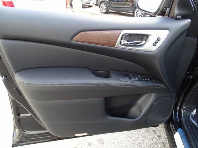 55929-3644-nissan-pathfinder-2020-25610