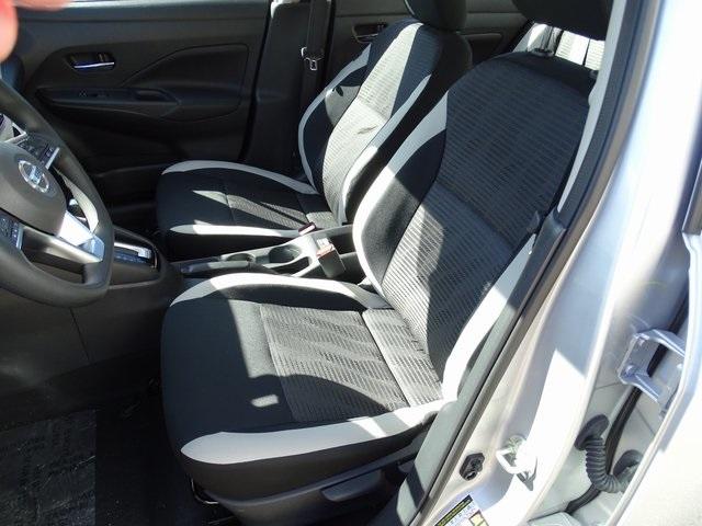 55962-3645-nissan-versa-2020-10210