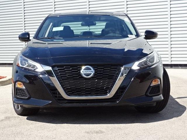 55978-3647-nissan-altima-2020-13310