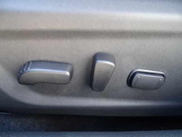 55993-3647-nissan-altima-2020-13310