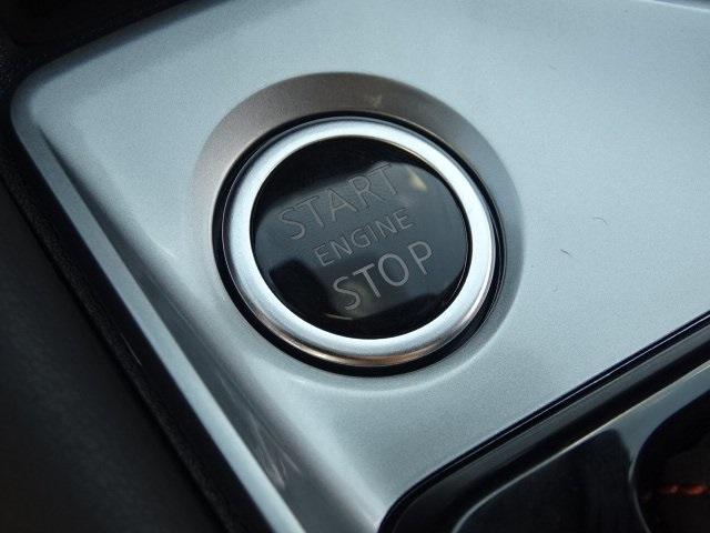 56002-3647-nissan-altima-2020-13310