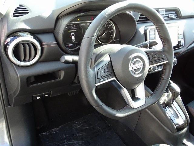 56025-3648-nissan-versa-2020-10310