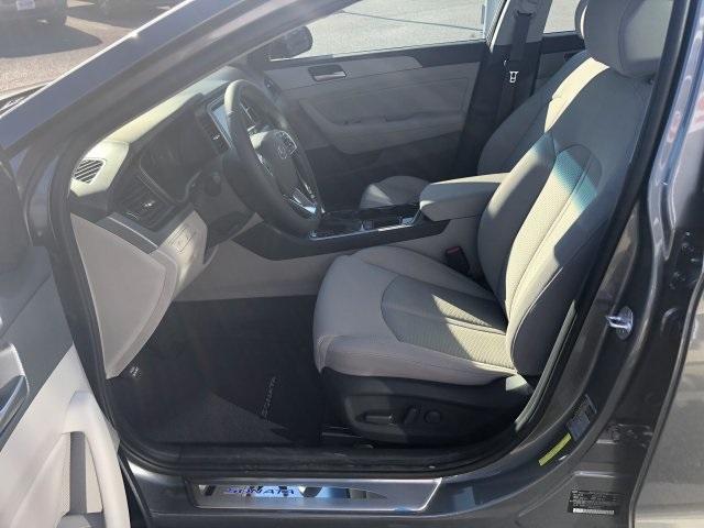 5604-hyundai-sonata-2019-284j2f4p