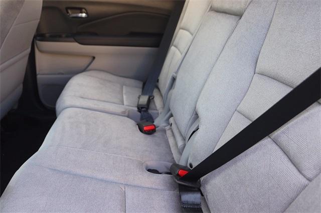 honda-pilot-2020-yf5h3lexw-5fnyf5h37lb019017image-10