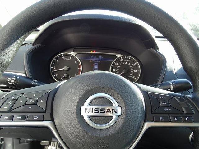 56063-3649-nissan-altima-2020-13110