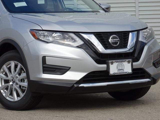 56090-3651-nissan-rogue-2020-22210