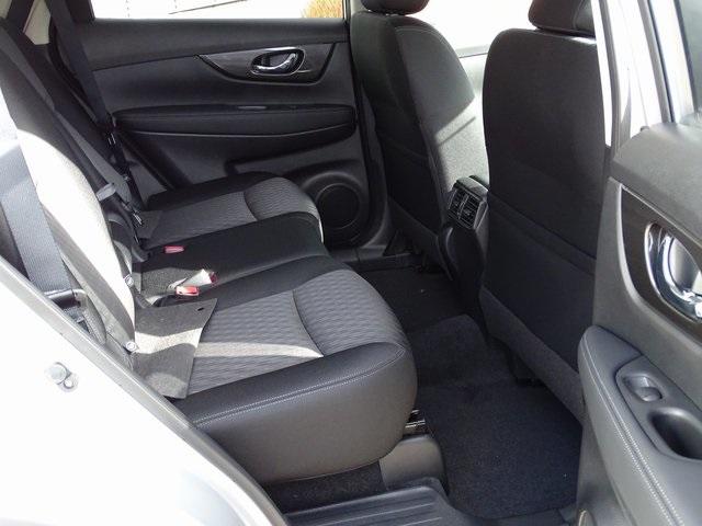 56097-3651-nissan-rogue-2020-22210