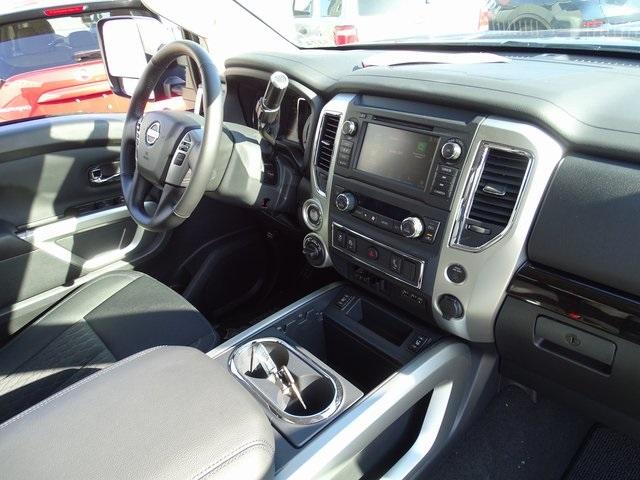 56131-3652-nissan-titan-2019-38219