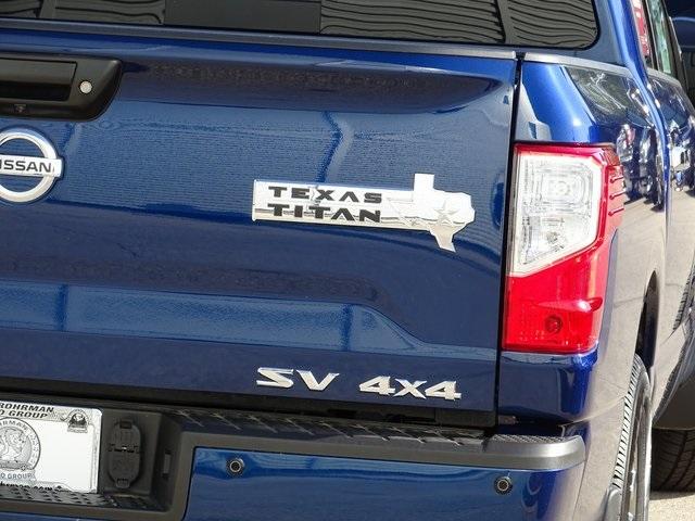 56137-3652-nissan-titan-2019-38219