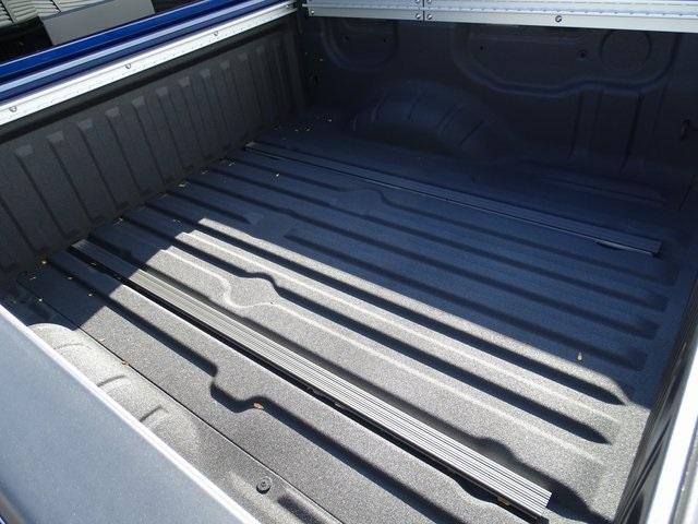 56140-3652-nissan-titan-2019-38219