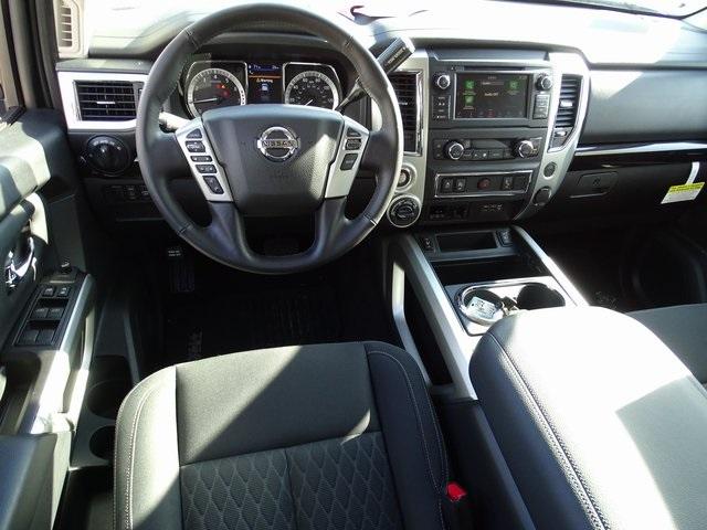 56143-3652-nissan-titan-2019-38219
