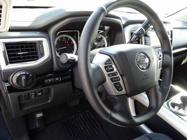 56147-3652-nissan-titan-2019-38219